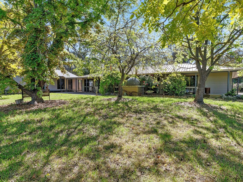 250 Ford Drive, Mansfield VIC 3722