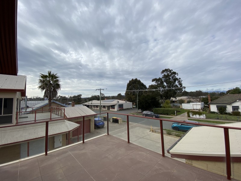 2/5 Collopy Street, Mansfield VIC 3722