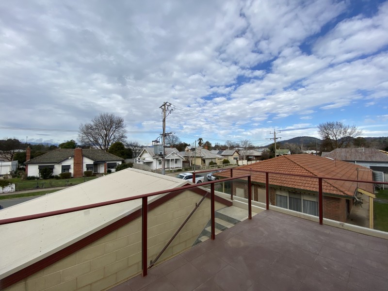 2/5 Collopy Street, Mansfield VIC 3722