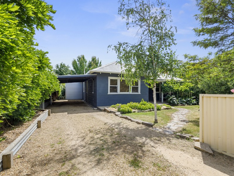 51 Malcolm Street, Mansfield VIC 3722