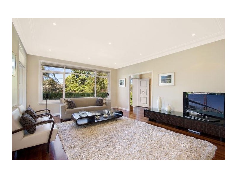 2 Louise Avenue, Chatswood NSW 2067