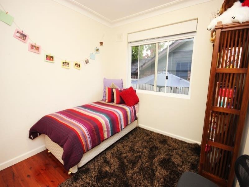 2 Louise Avenue, Chatswood NSW 2067