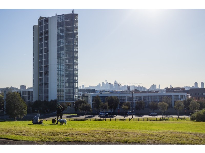 417/221 SYDNEY PARK ROAD, Erskineville NSW 2043