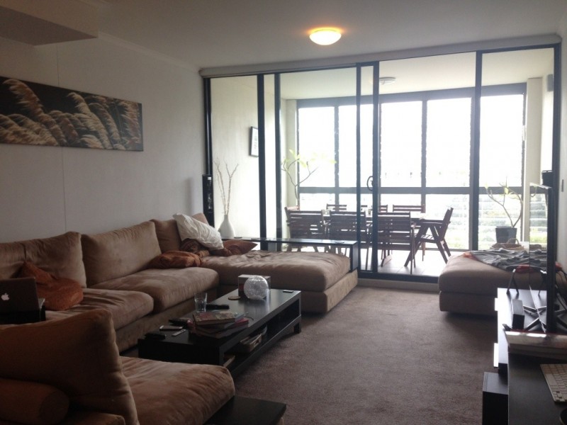 417/221 SYDNEY PARK ROAD, Erskineville NSW 2043