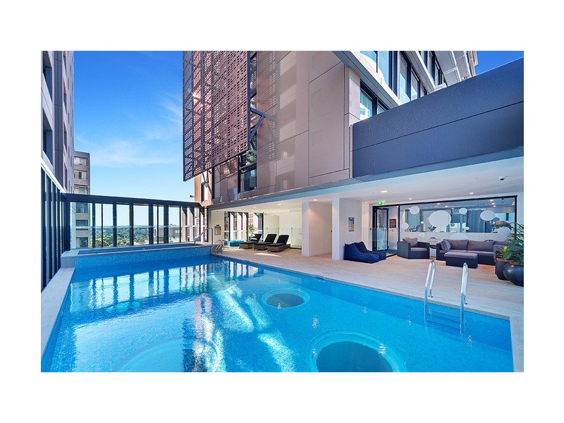 909/10 ATCHISON STREET, St Leonards NSW 2065