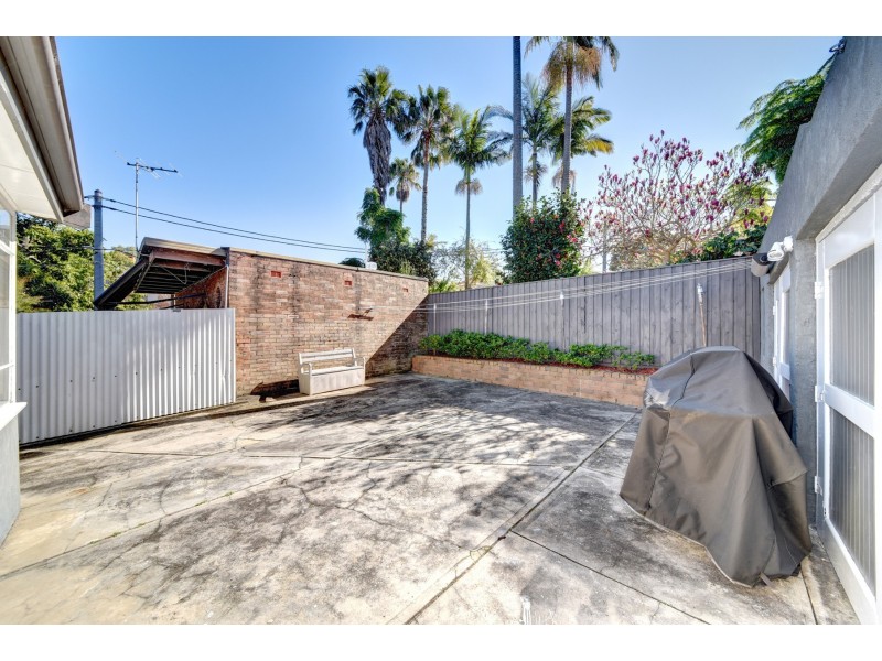 9 Banks Road, Earlwood NSW 2206