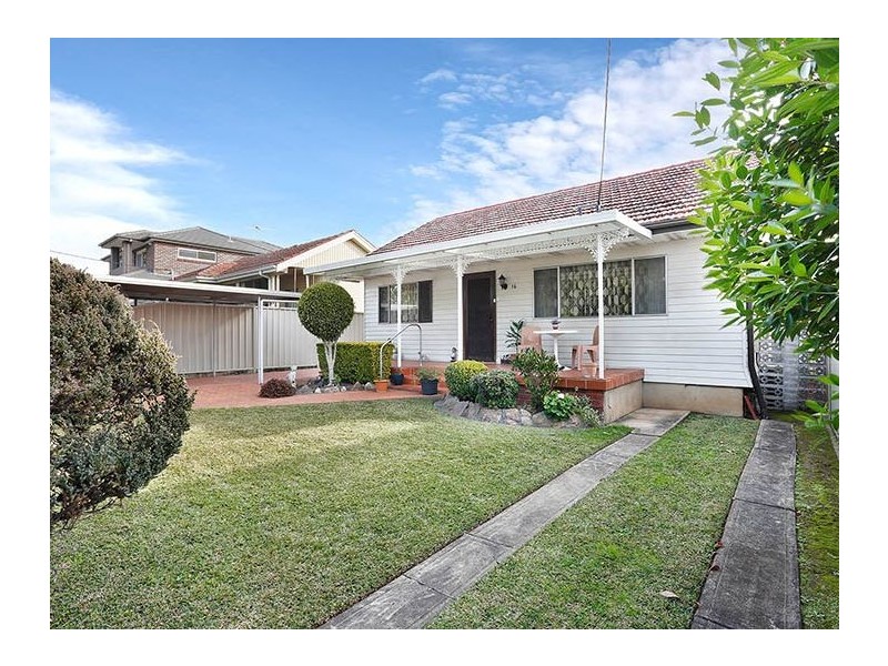16 McMahon road, Yagoona NSW 2199