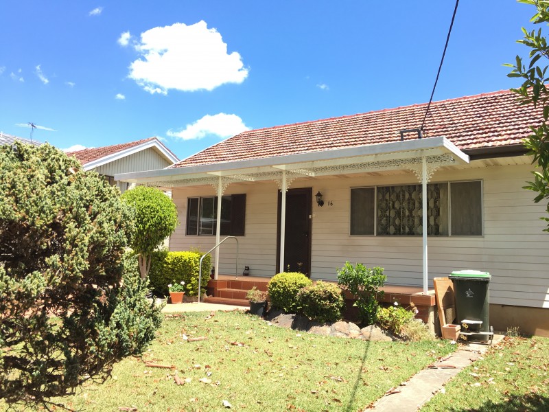16 McMahon road, Yagoona NSW 2199