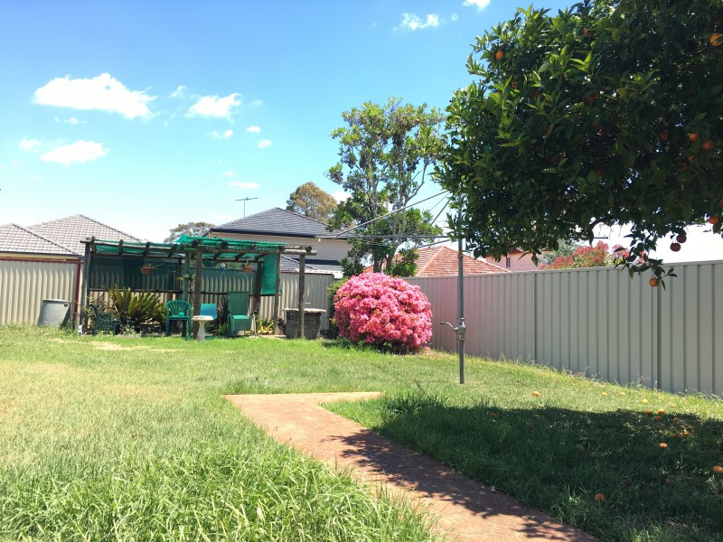 16 McMahon road, Yagoona NSW 2199