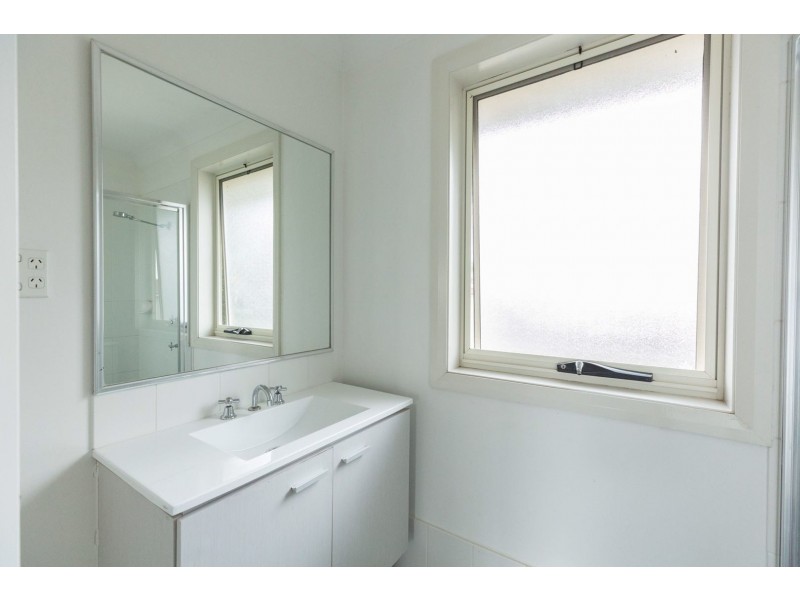 3 Neva Street, Glenfield NSW 2167