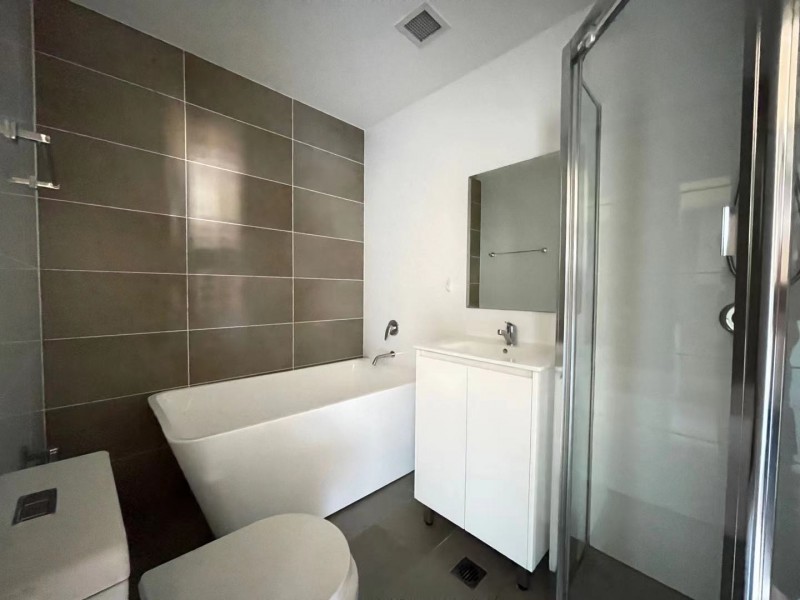 102/17-21 The Crescent, Fairfield NSW 2165