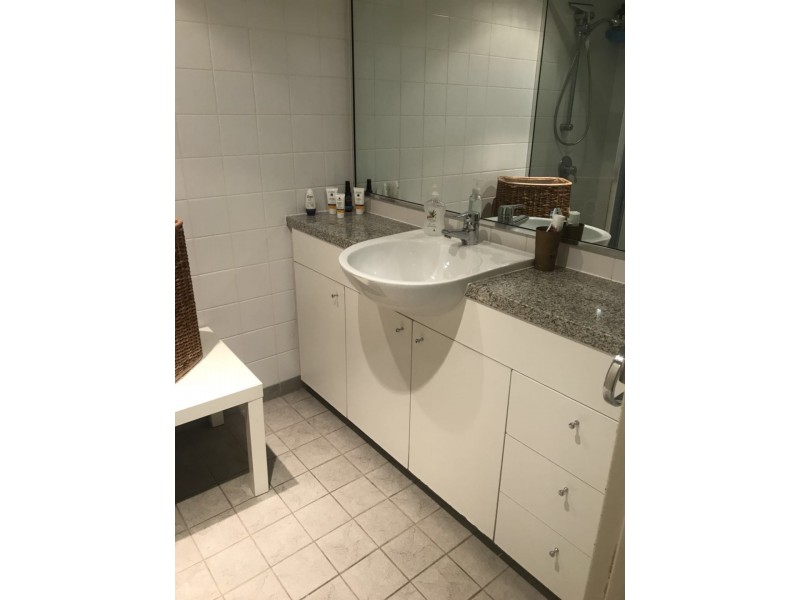 1002/1 Sergeants Lane, St Leonards NSW 2065