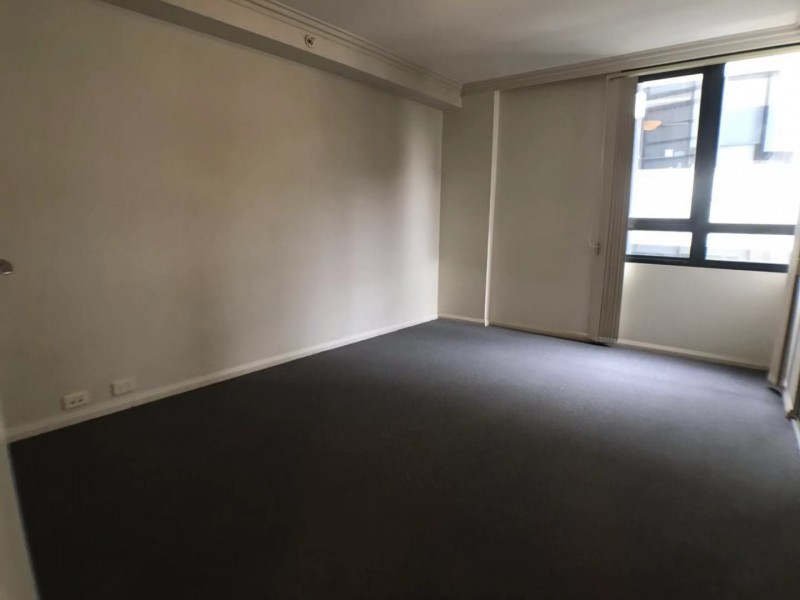 1002/1 SERGEANTS LANE, St Leonards NSW 2065