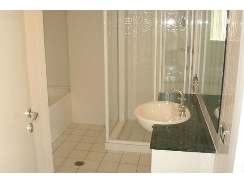 207/8 Wentworth Dr, Liberty Grove NSW 2138