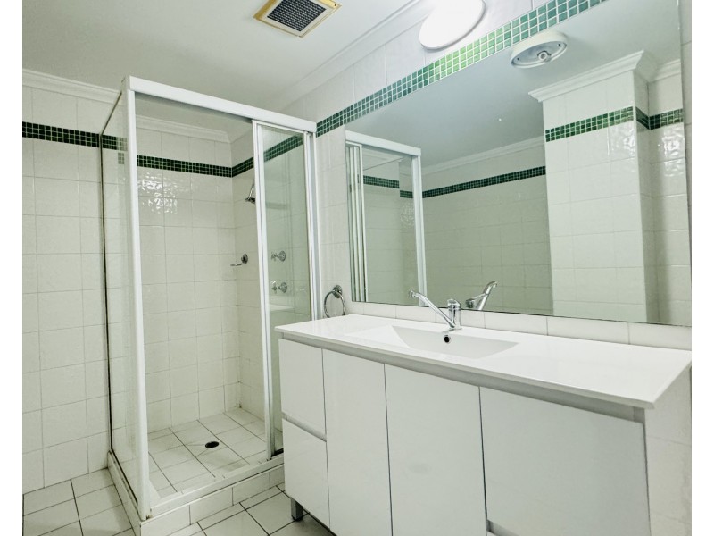 207/8 WENTWORTH DRIVE, Liberty Grove NSW 2138