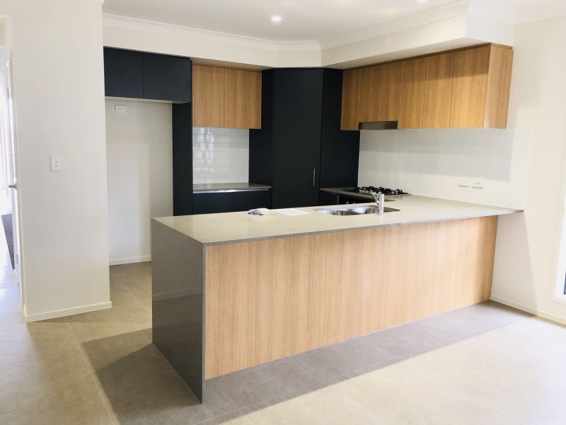 6 Percy Street, Gregory Hills NSW 2557