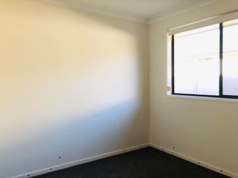 6 Percy Street, Gregory Hills NSW 2557