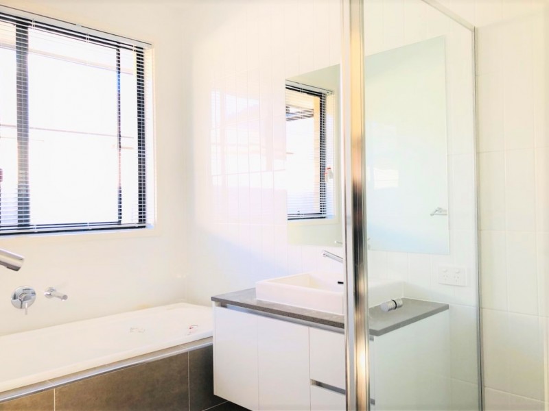 6 Percy Street, Gregory Hills NSW 2557