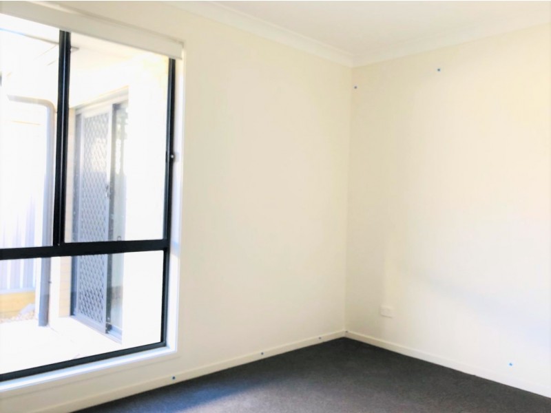 6 Percy Street, Gregory Hills NSW 2557