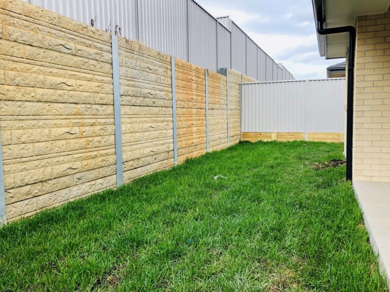 6 Percy Street, Gregory Hills NSW 2557