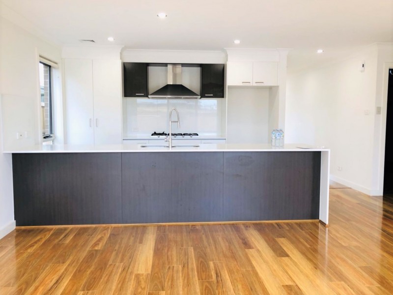 13 PEARWOOD STREET, Catherine Field NSW 2557