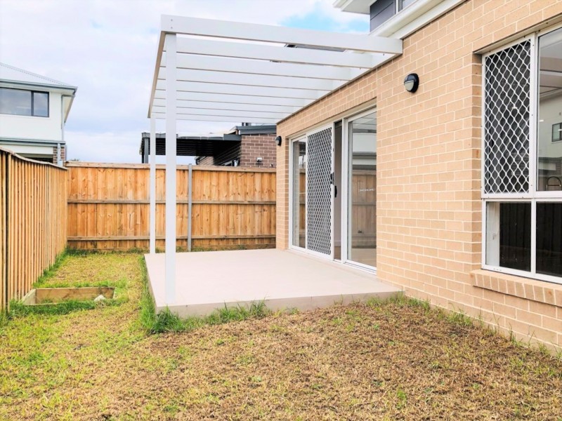 13 PEARWOOD STREET, Catherine Field NSW 2557