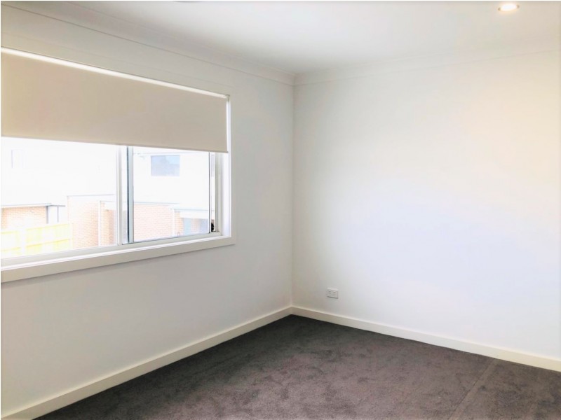 13 PEARWOOD STREET, Catherine Field NSW 2557