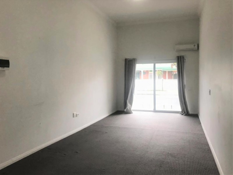 1/6 Bridge street, Tempe NSW 2044