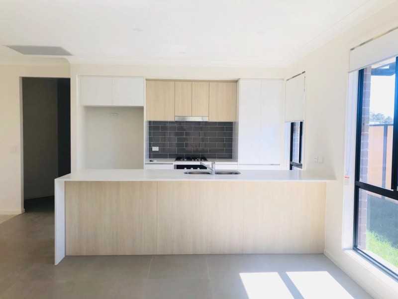 21 Arnhem Road, Edmondson Park NSW 2174