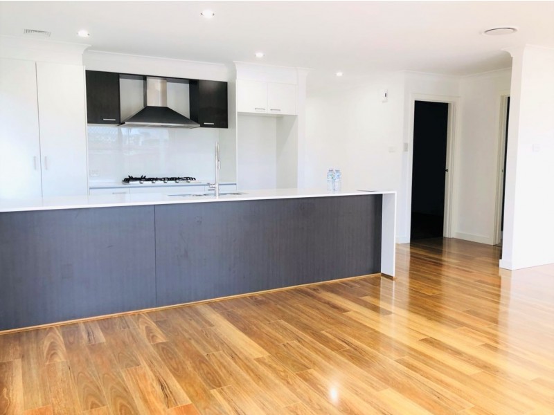13 Pearwood Street, Catherine Field NSW 2557