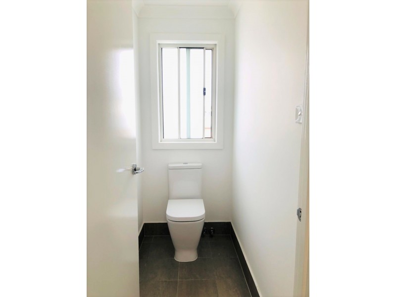 13 Pearwood Street, Catherine Field NSW 2557