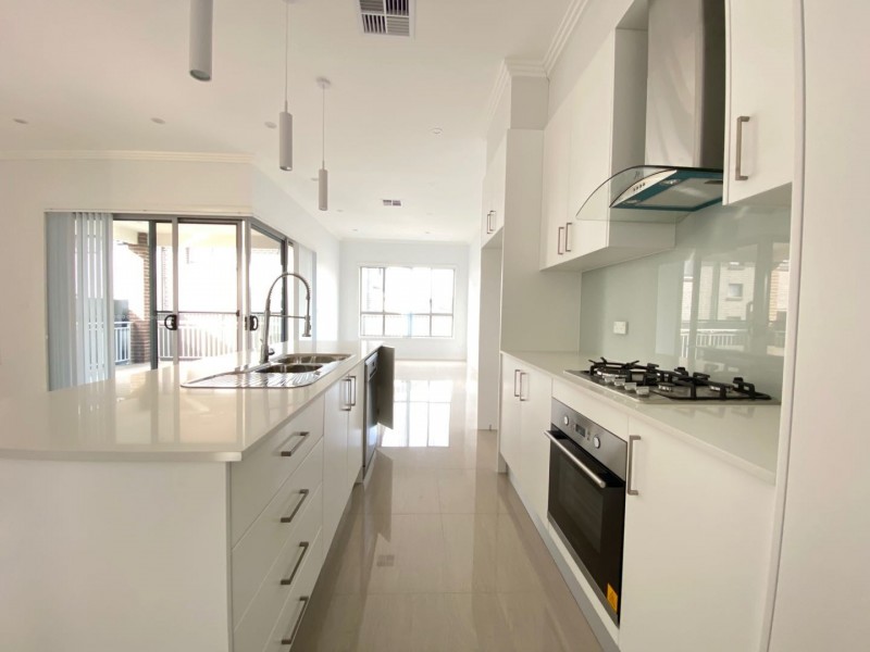 7 Crown Street, Austral NSW 2179