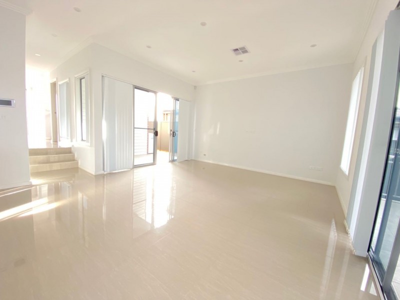 7 Crown Street, Austral NSW 2179