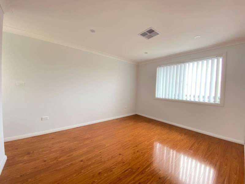 7 Crown Street, Austral NSW 2179