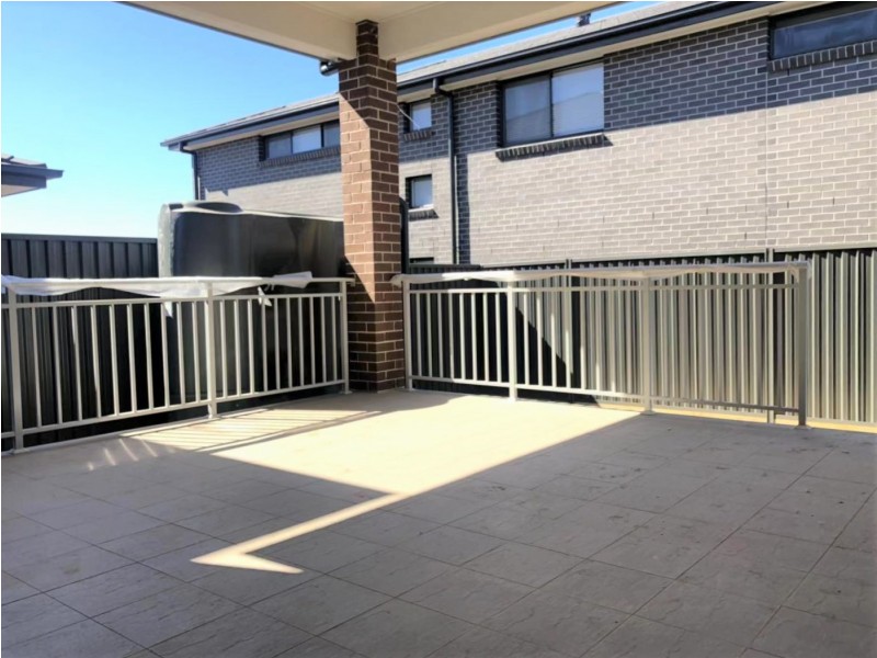 7 Crown Street, Austral NSW 2179