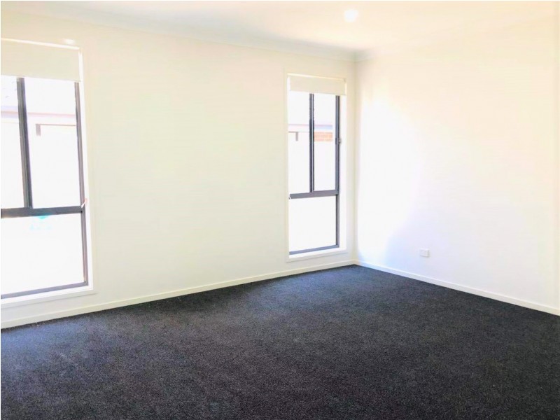 36 Bagnall Street, Gregory Hills NSW 2557