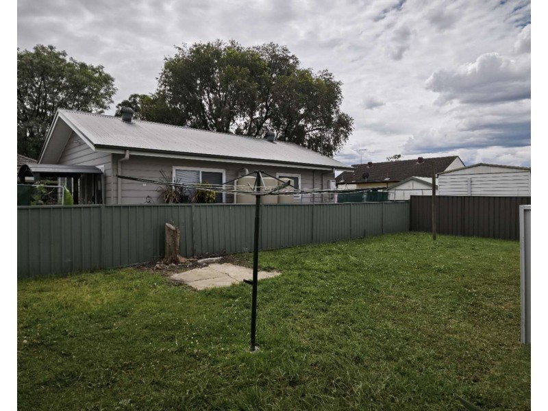 13 Yuruga Avenue, Doonside NSW 2767