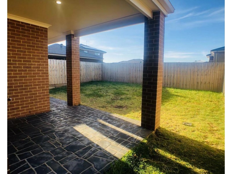 41 Tanga Road, Edmondson Park NSW 2174