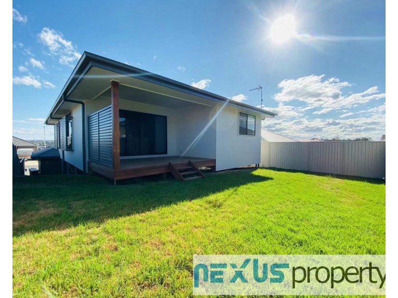 38 Battam Road, Gregory Hills NSW 2557