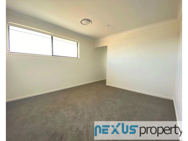 38 Battam Road, Gregory Hills NSW 2557