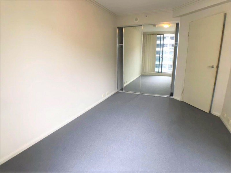 1002/1 SERGEANTS LANE, St Leonards NSW 2065