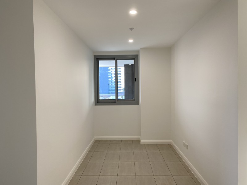 302/5 Second Avenue, Blacktown NSW 2148