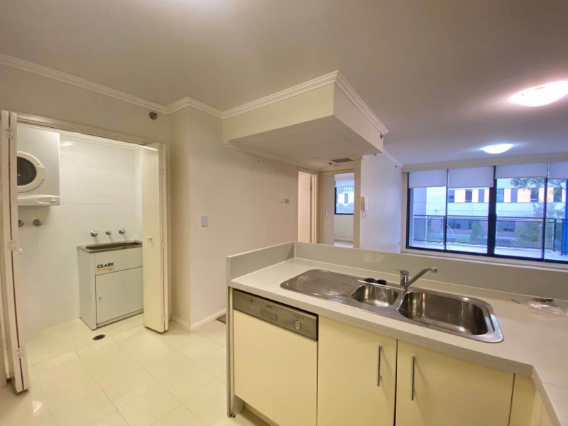 27/13 Herbert Street, St Leonards NSW 2065