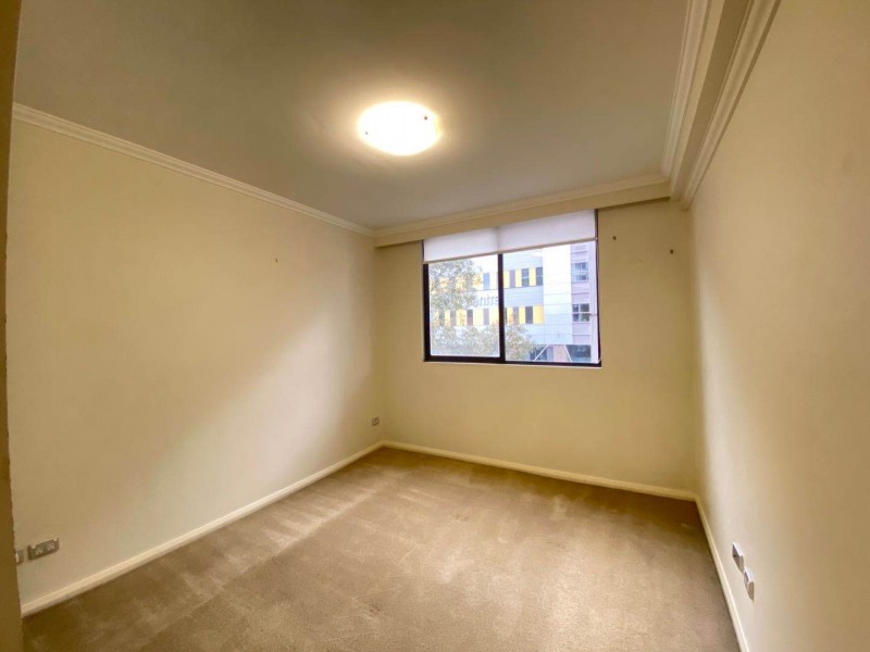 27/13 Herbert Street, St Leonards NSW 2065