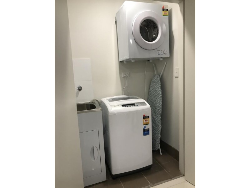 302/31-35 Smallwood Ave, Homebush NSW 2140