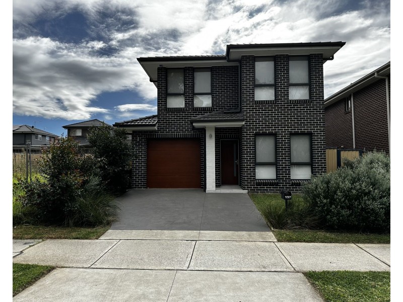 137 Ardennes Avenue, Edmondson Park NSW 2174