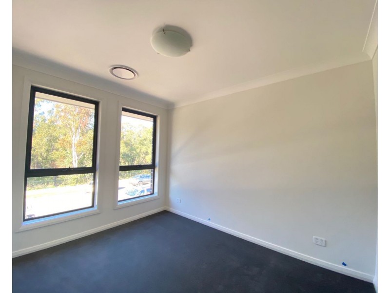 137 Ardennes Avenue, Edmondson Park NSW 2174