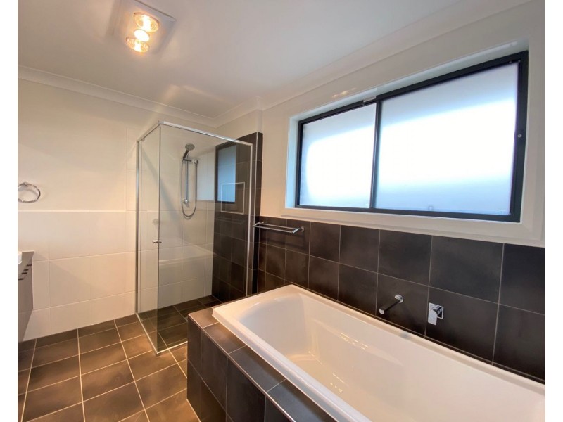 137 Ardennes Avenue, Edmondson Park NSW 2174