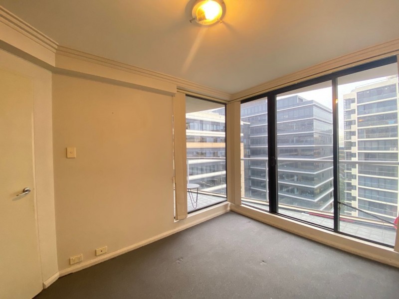 1002/1 Sergeants Lane, St Leonards NSW 2065