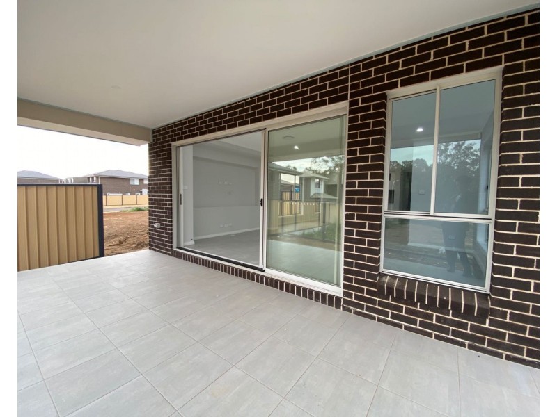 49 Changsha Road, Edmondson Park NSW 2174